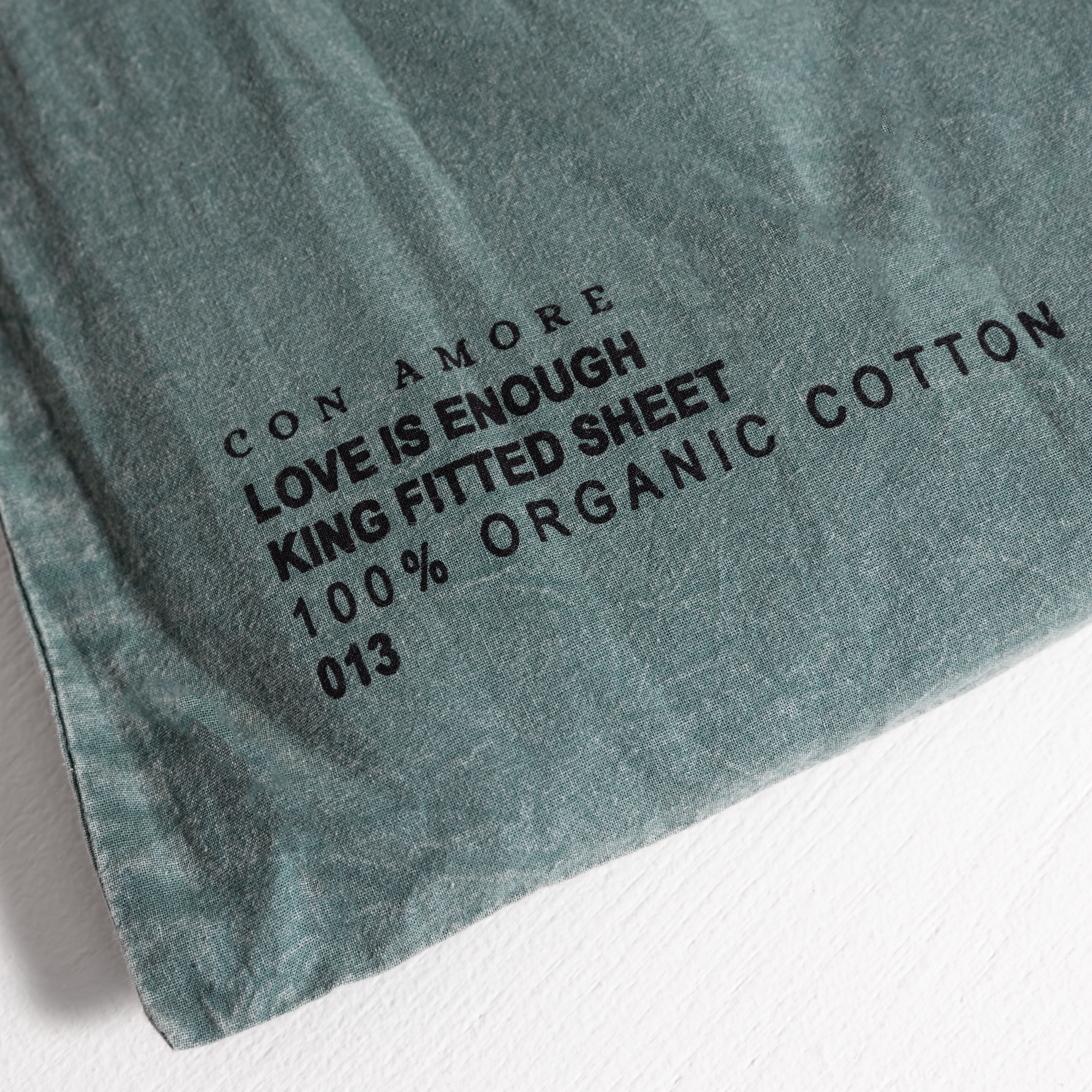 100% Organic Cotton Canvas Fitted Sheet │King │Scarab