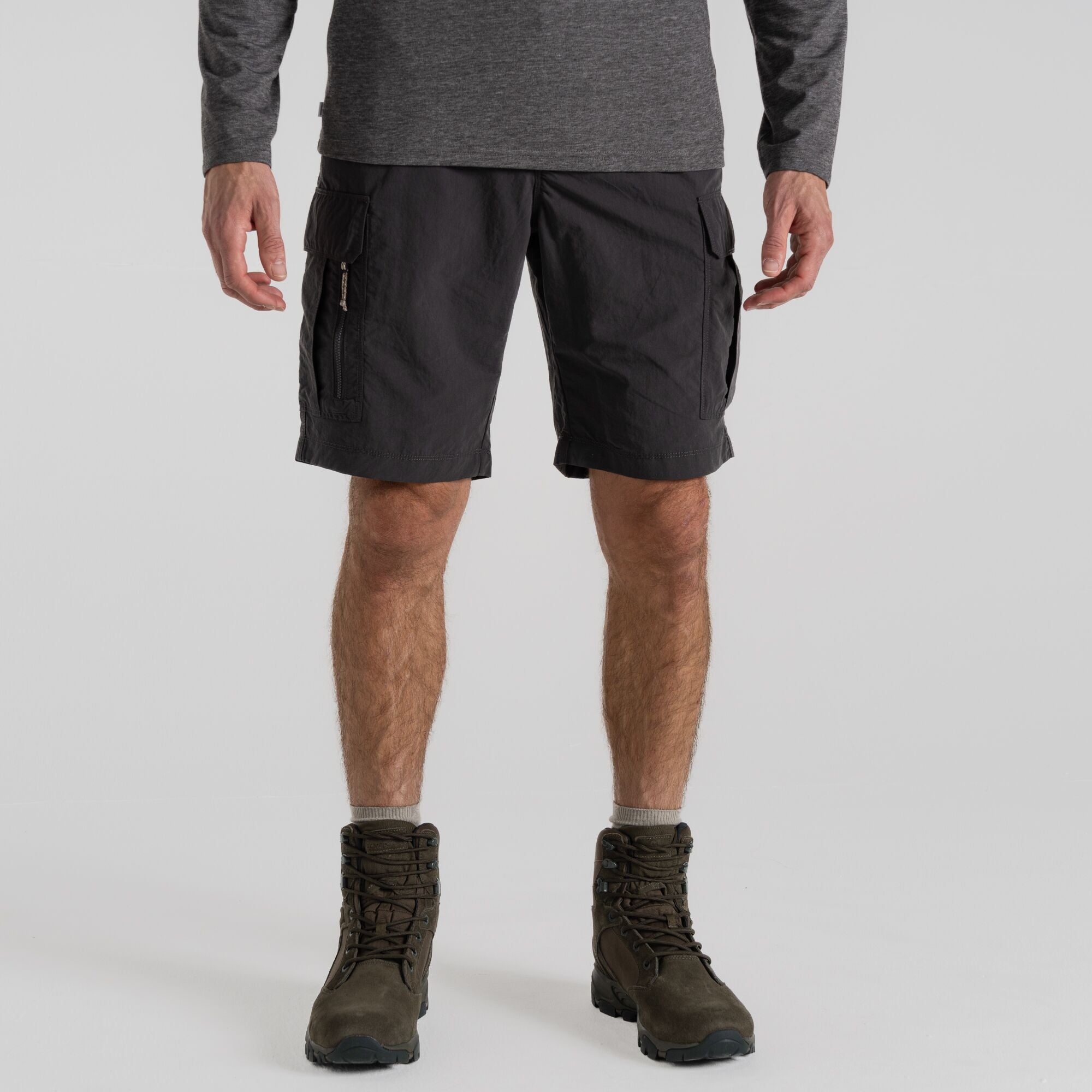 Nosilife Cargo Shorts | Black Pepper